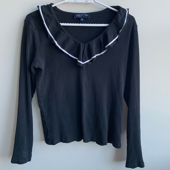 Black and White Long Sleeve Set. - Picture 3 of 4